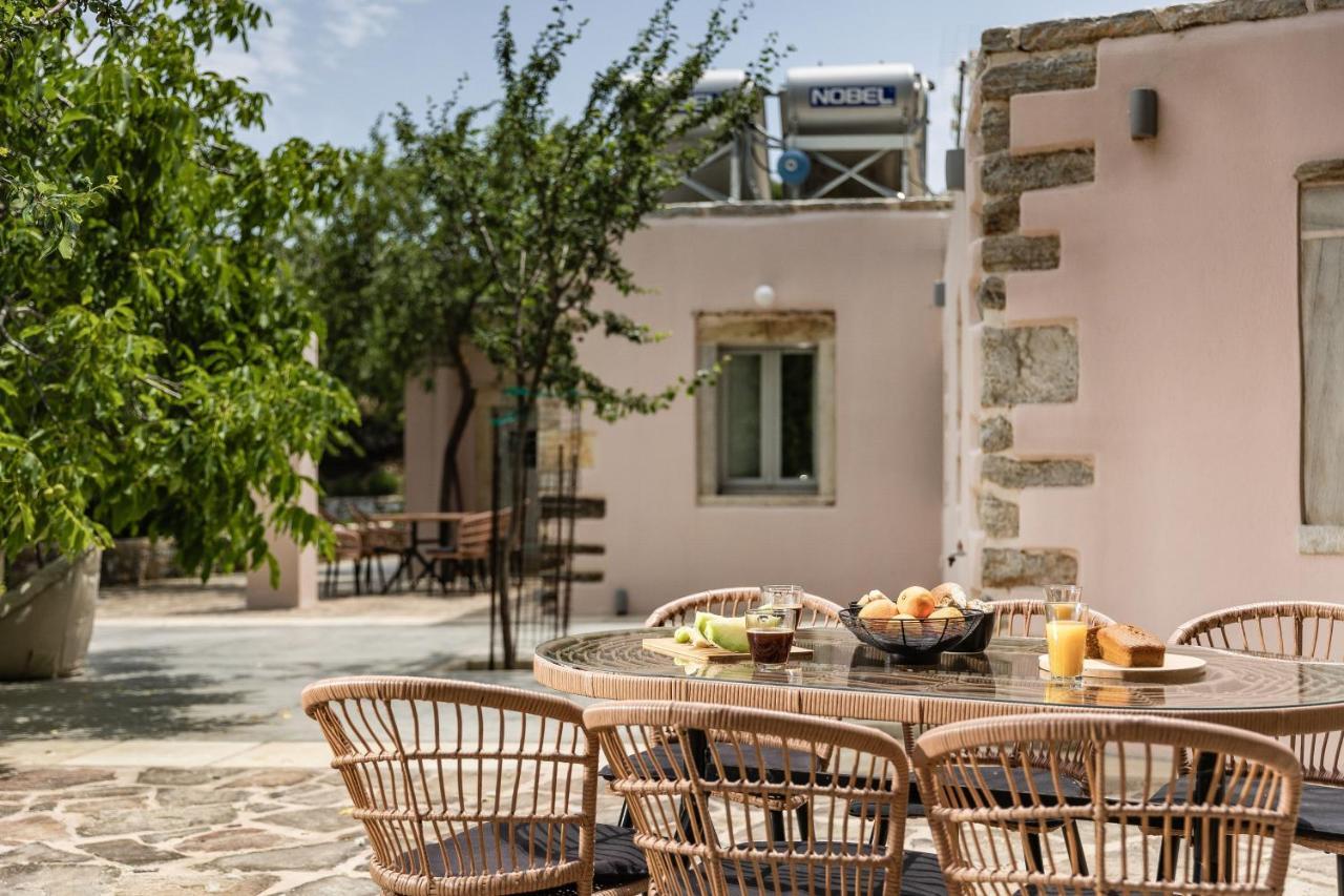 Serenity Village Apérathos 外观 照片
